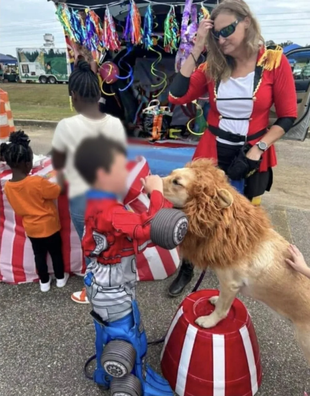 Estie dressed as a lion at a community event